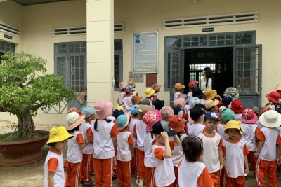 Tham quan trường Tiểu học của các bé 5 tuổi năm học: 2022 – 2023